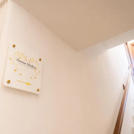 Domus Sibyllina, Palazzo Cavalcanti Bed & Breakfast