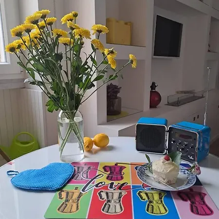 Apartment Le Dimore Dell'artista Naples