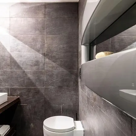 Art Centro Apartment Naples