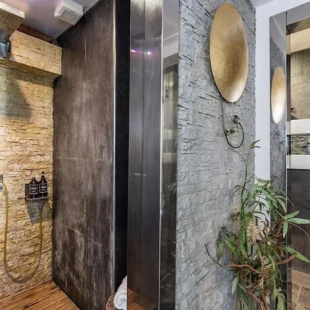 Apartment Art Centro *