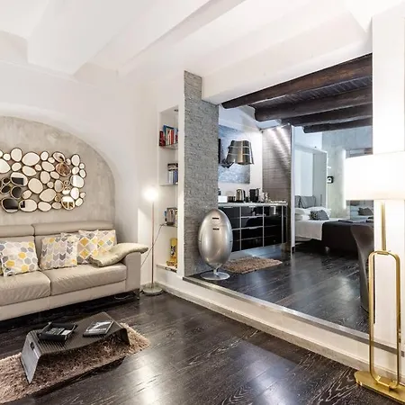 Art Centro Apartment Naples