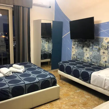 Marina Sky 8 Affittacamere