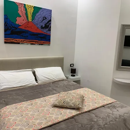 Residenza Suarez * Naples
