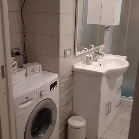 La Dimora Di Dora Apartment Naples