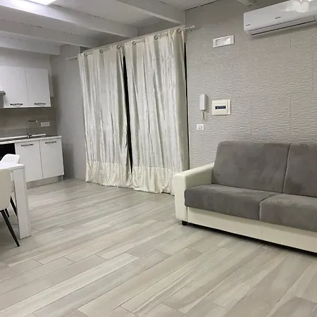 Casa * Naples