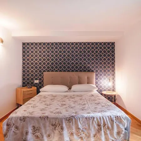Scio' Apartment