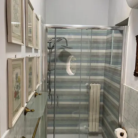 Exclusive Apt With Terrace In Aristocratic Xvi Century Palace In Historic Center