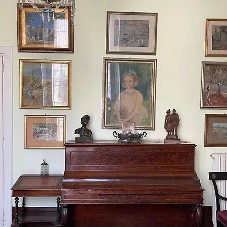 Exclusive Apt With Terrace In Aristocratic Xvi Century Palace In Historic Center Apartment Naples
