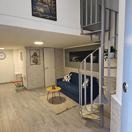L'oro Di House Naples