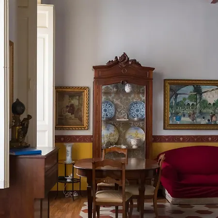Regal Santa Chiara By Dimorra Appartement