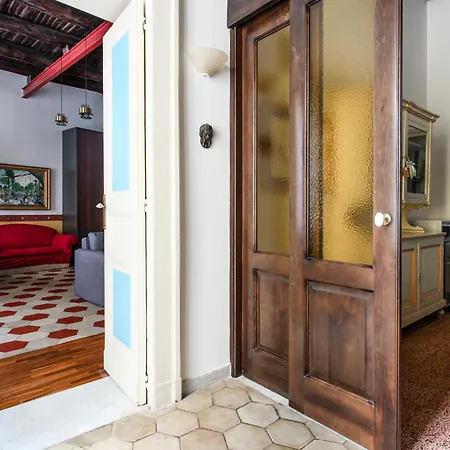 Regal Santa Chiara By Dimorra Appartement *