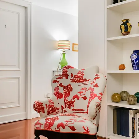 Hotel apartamentowy Pretaloger Verdi 18 Neapol
