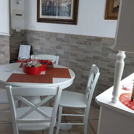 Appartamento Il Borghetto House Brown
