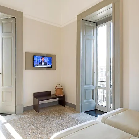 Otel B&B Hotel Napoli