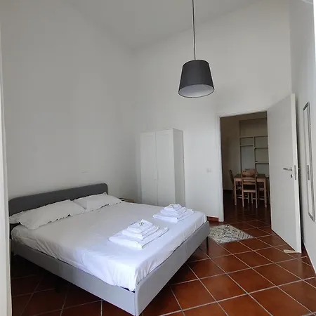 Casa Alighieri * Napoli