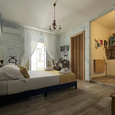 Famme Sta Cuiete 2 Guest house