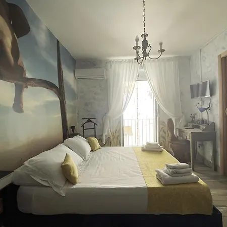 Famme Sta Cuiete 2 Guest house Naples