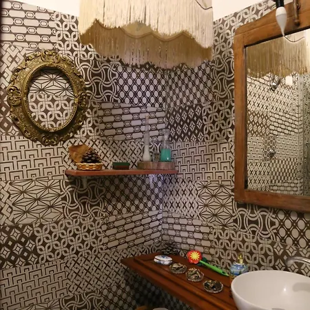 Guest house Famme Sta Cuiete 2