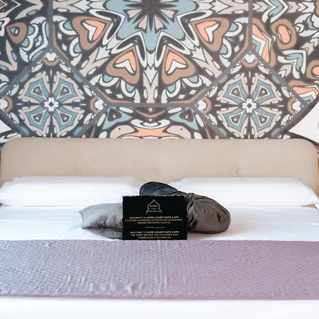 Kore Luxury E Casa de hóspedes