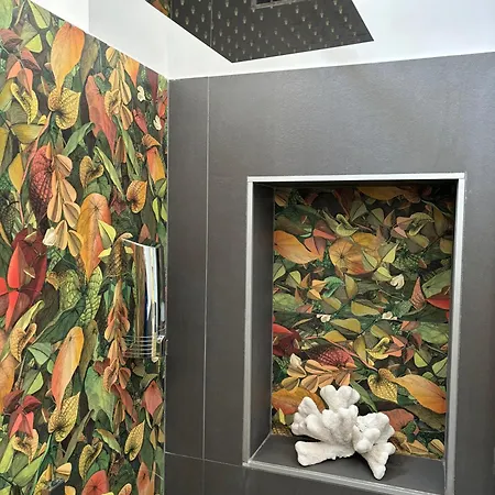 Le Dimore Dell'artista Naples
