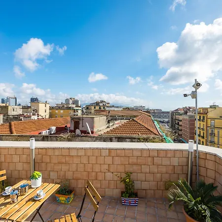 Casa Raffaela With Terrace By Wonderful Italy Appartamento