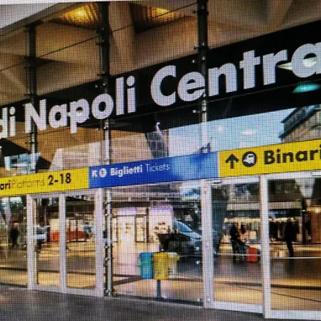 Apartment Hub Station Naples