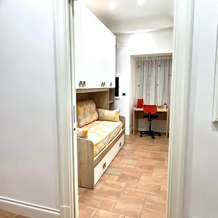 Apartment In Musica Naples