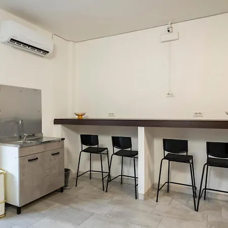 Small Luxury * Napoli