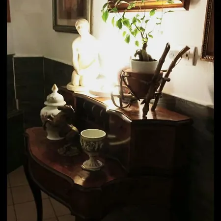 Il Borghetto House Brown * Napoli