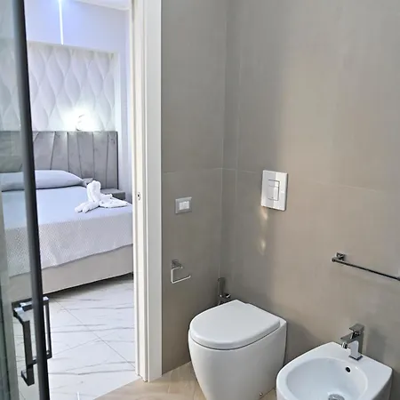 Bebsantaniellohouse1 * Naples