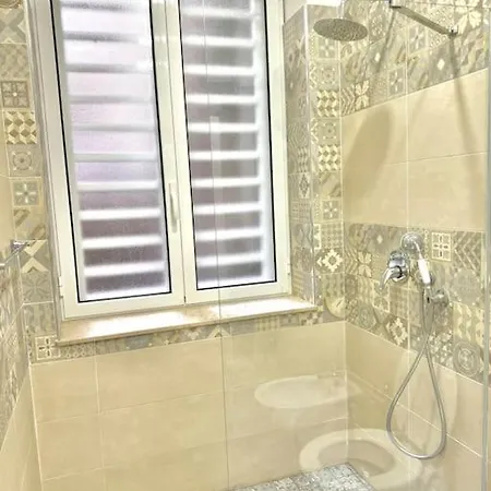 Ilarys Apartment
