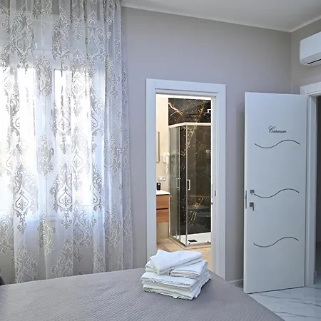 Bebsantaniellohouse1 Bed & Breakfast *