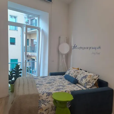 Apartment Le Dimore Dell'artista Naples