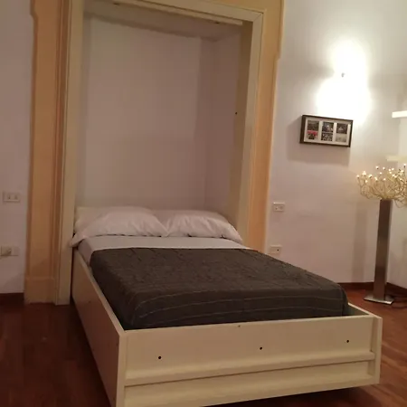 Anni Chiaia Apartment Naples
