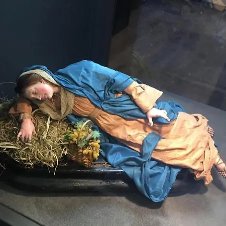 Maria Rosaria A Santa Chiara Spaccanapoli Naples