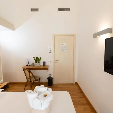 Lungomare & Bed & Breakfast *