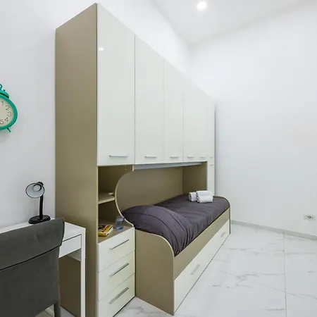 Marcellino Comfort House By Napoliapartments * Naples