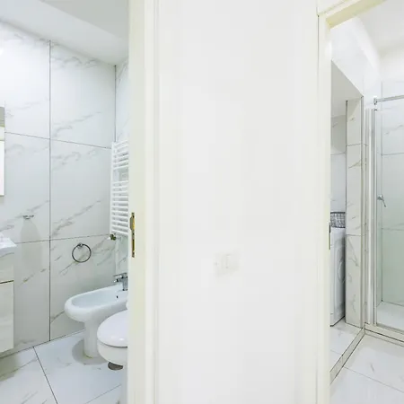 Marcellino Comfort House By Napoliapartments * Naples