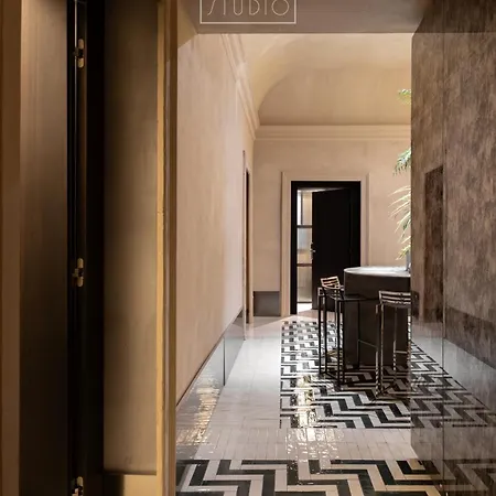 Guest house Unicum Grande Archivio Centro Storico Naples