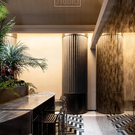 Guest house Unicum Grande Archivio Centro Storico Naples