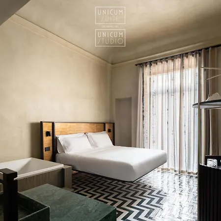 Guest house Unicum Grande Archivio Centro Storico