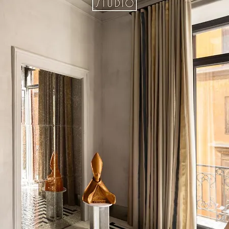 Unicum Grande Archivio Centro Storico Guest house