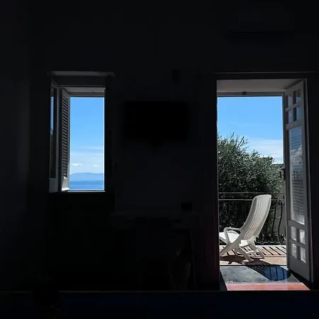 Marechiaro Ibiscus Casa vacanze Napoli