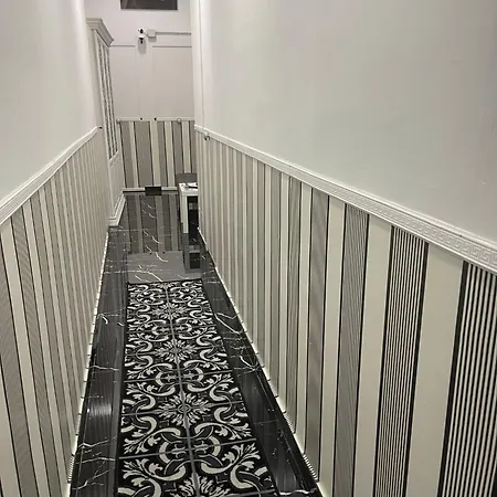 Apartment Napoli Centrale Naples