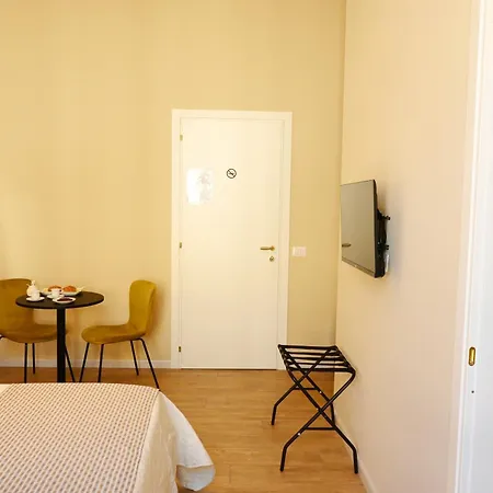 Ta-49 Bed E Breakfast Nápoles
