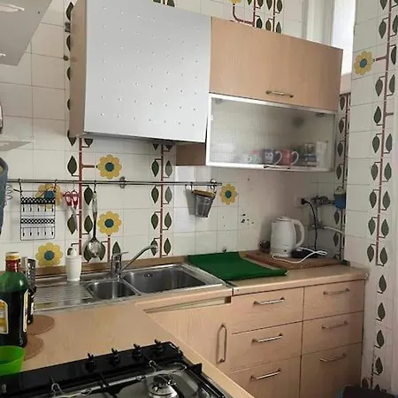 A Due Passi Da Tutto *