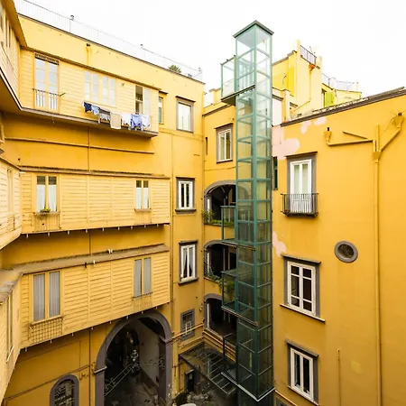 Bisignano 11 Appartamento Napoli