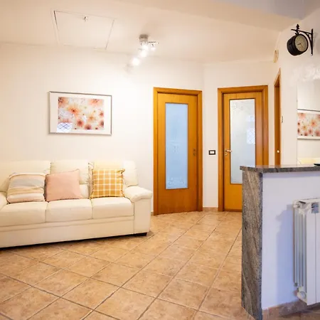 Apartment La Casa Di Daeny Naples