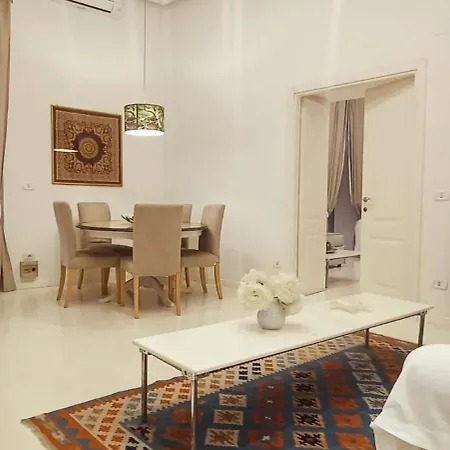 Bed & Breakfast Relais Piazza Dei Martiri *