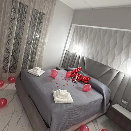 Bebsantaniellohouse1 Bed & Breakfast Naples
